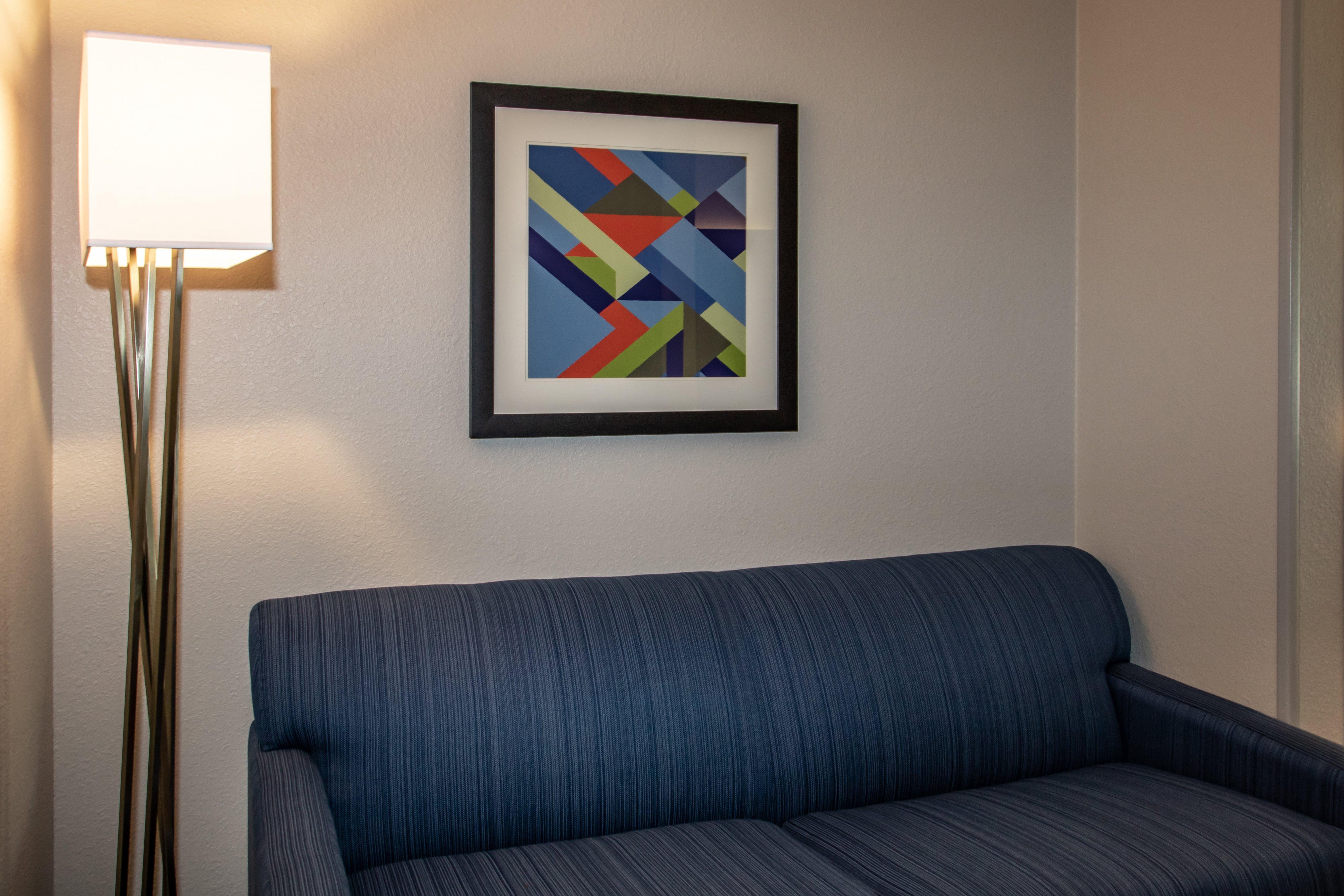 Holiday Inn Express Hotel & Suites Roseville - Galleria Area By Ihg Екстериор снимка